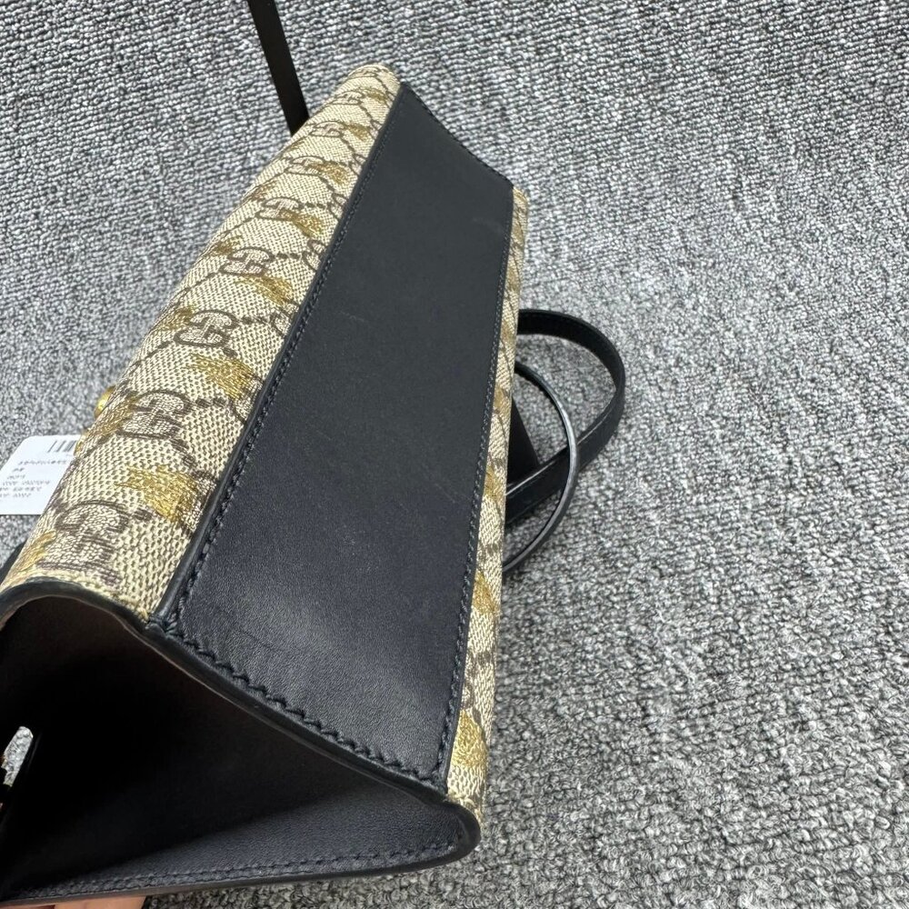 GUCCI Padlock Brown Bee Canvas Shoulder Bag 888-081625 - Picture 9 of 16